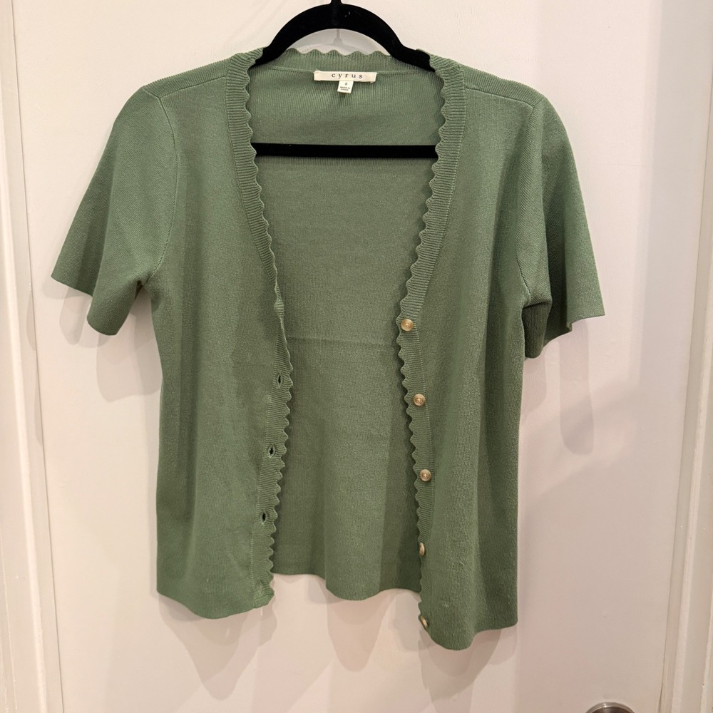 Cyrus Scalloped Short Sleeve Cardigan Small Sage Green Cottagecore Coquette